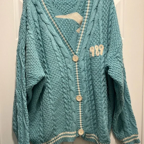 Taylor Swift 1989 Cardigan XL/2XL